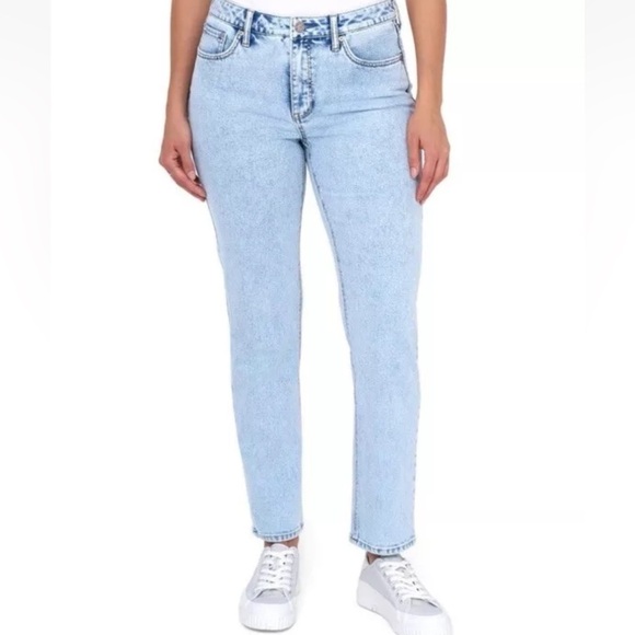 NWT Seven7 | High Rise Slim Straight Jean Plus Size 14 Lightwash 90s 80s - Picture 1 of 15